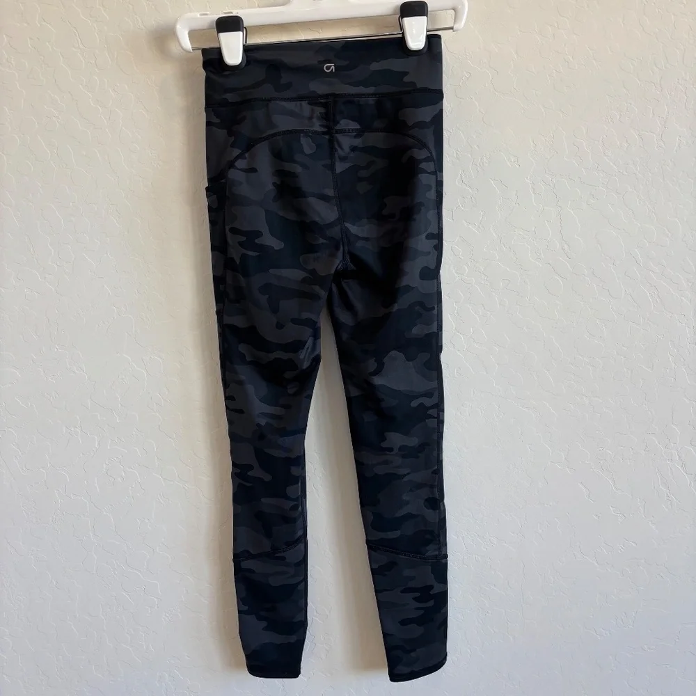 Gap Teen,  size XXL  or XS adult, Black Camo Leggings